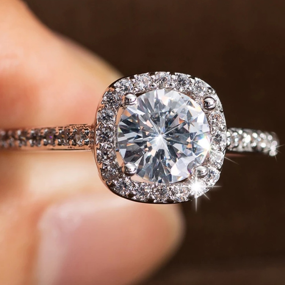 STERLING SILVER ENGAGEMENT RING - Picture 3 of 4